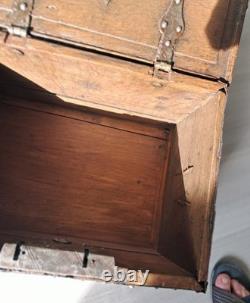 Riveted Wood and Wrought Iron Marine Chest, 19th Century. Fleur-de-Lis. French Navy