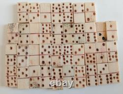 SUPERB ANTIQUE DOMINO BOX IN BONE 18th CENTURY PRISONER'S WORK