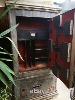 Safe Old Bauche With Keys And Combination