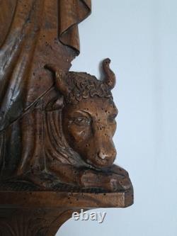 Saint Luke, Evangelist, applied sculpture in walnut, late 17th/early 18th century