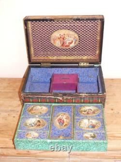 Sewing box set, 19th-century Romantic period, in embossed paper, Au Bon Marché