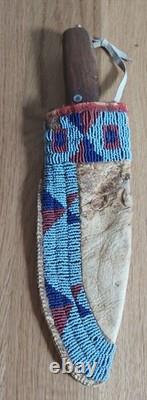 Sioux beaded case, Plains Indians, with its knife, period 1840–1850