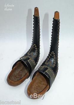 Small Pair Of Wooden Shoe Bethmale Early 20th Folk Art
