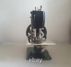 Small Singer Sewing Machine Cast Iron Toy