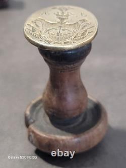 Small Wax Seal Stamp with Unidentified Coat of Arms, Damaged Handle