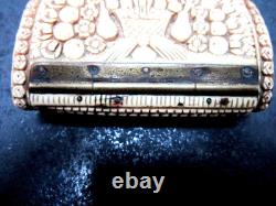 Snuffbox, first quarter of the 19th century. Popular art, collections, tobacco objects