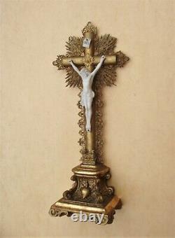 Superb Golden Jansenist Crucifix With Golden Leaf Period Louis-philippe