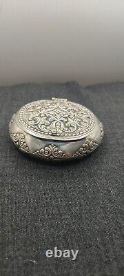 Superb Indian silver tobacco box 1900s 24g