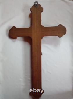 Superb and rare large wall crucifix in carved wood 19th century 80 cm