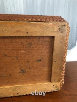 Tramp Art Sewing or Jewelry Box in Carved Wood, Folk Art
