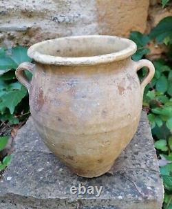 Translation: Ancient Regional Pottery-Rustic Confit Jar