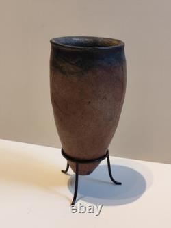 Vase said black top Ancient Egypt Nagada II period (3500-3300 BC)