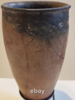 Vase said black top Ancient Egypt Nagada II period (3500-3300 BC)