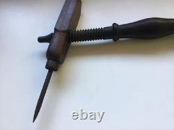 Very beautiful Burgundian compass known as the cooper's compass