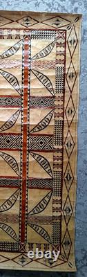 Very nice handmade artisanal TAPA, tribal origin from Polynesia. Very good condition.
