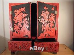 Vintage Design Asia China Xxth Cabinet Red Lacquer Beijing Cinnabar Decor Flower