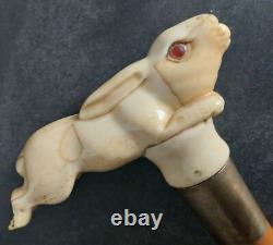 Walking stick / 19th-century corkscrew depicting a fleeing hare