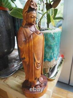 Wooden Carving Antique Buddha Guanyin Statue Sculpture Boxwood