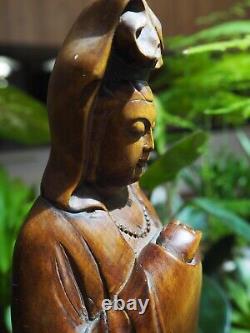 Wooden Carving Antique Buddha Guanyin Statue Sculpture Boxwood