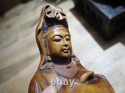 Wooden Carving Antique Buddha Guanyin Statue Sculpture Boxwood