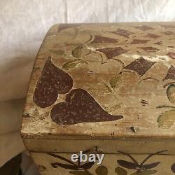Wooden Painted Wedding Chest Late 18th Early 19th Century Inv 11438