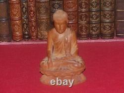 ART ASIATIQUE XXe JOLI PETIT BOUDDHA FINEMENT SCULPTE SUR BOIS EXOTIQUE