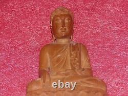 ART ASIATIQUE XXe JOLI PETIT BOUDDHA FINEMENT SCULPTE SUR BOIS EXOTIQUE