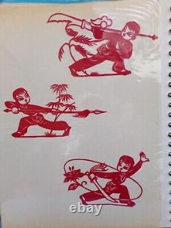 Album de 87 découpis -origami chinoise période Maoïste-personnages traditionnels