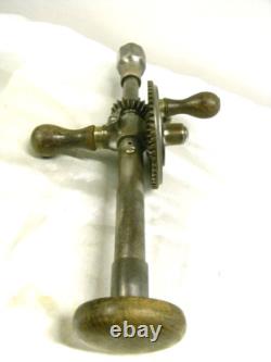 Ancien Outil Chignole Vilebrequin A Systeme Outil A Main Perceuse Fer Forge