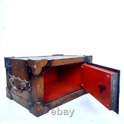Ancien Petit Coffre Fort Dlg Fichet Bauche Old Iron Strongbox Safe Cassaforte