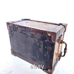 Ancien Petit Coffre Fort Dlg Fichet Bauche Old Iron Strongbox Safe Cassaforte