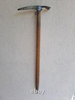 Ancien Piolet Manche Bois