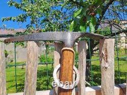 Ancien Piolet Manche Bois