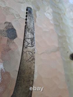 Ancien Piolet Manche Bois