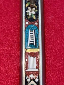 Ancien crucifix micromosaïque Rome Début XXe Métal argenté Christ en bronze