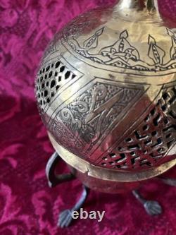 Ancien grand brûle-encens ottoman oriental laiton gravé calligraphie isllamique