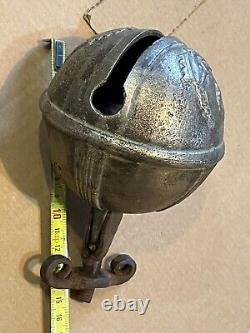Ancien grelot D'attelage En BRONZE, Cheval Chevaux, 9 1/2