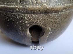 Ancien grelot d attelage Poste diligence N°9 cloche en bronze cheval Pégase 11cm
