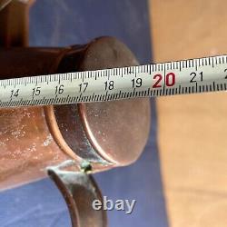 Ancien petit arrosoir en cuivre à grand bec fin