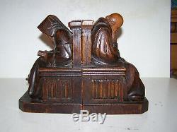 Ancien serre livre en bois sculpé du XIX eme religieux