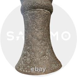 Ancienne Darbuka / Doumbek en métal gravé Travail syrien ou persan, fin XIXe