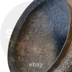 Ancienne Darbuka / Doumbek en métal gravé Travail syrien ou persan, fin XIXe