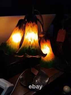 Ancienne Lampe Nymphéa Art Nouveau Objet Collection