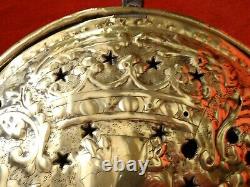 Ancienne bassinoire laiton décor couronne ducale et croix de Lorraine XVIII ème