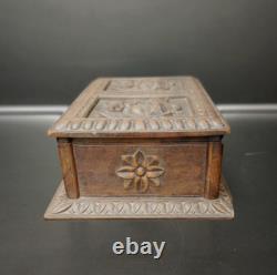 Ancienne boîte coffret bijoux Forêt Noire bois sculpté antiquité XIX ème siècle