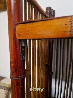 Ancienne étagère pliante en bambou