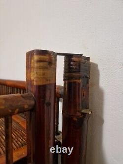 Ancienne étagère pliante en bambou