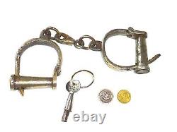 Ancienne paire de menottes ancienne avec clef old antique handcuffs wich key