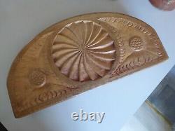 Ancienne planche à repasser les cols en bois sculpté Art populaire 4677 gr