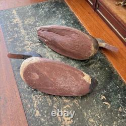 Anciens leurres canards appelants de chasse en bois sculpté peint art populaire